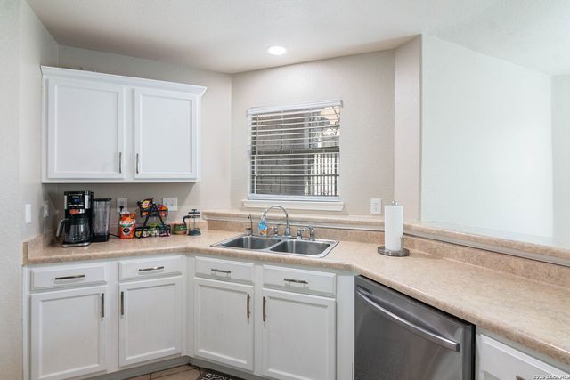 7123 Port Lavaca, San Antonio, TX 78242