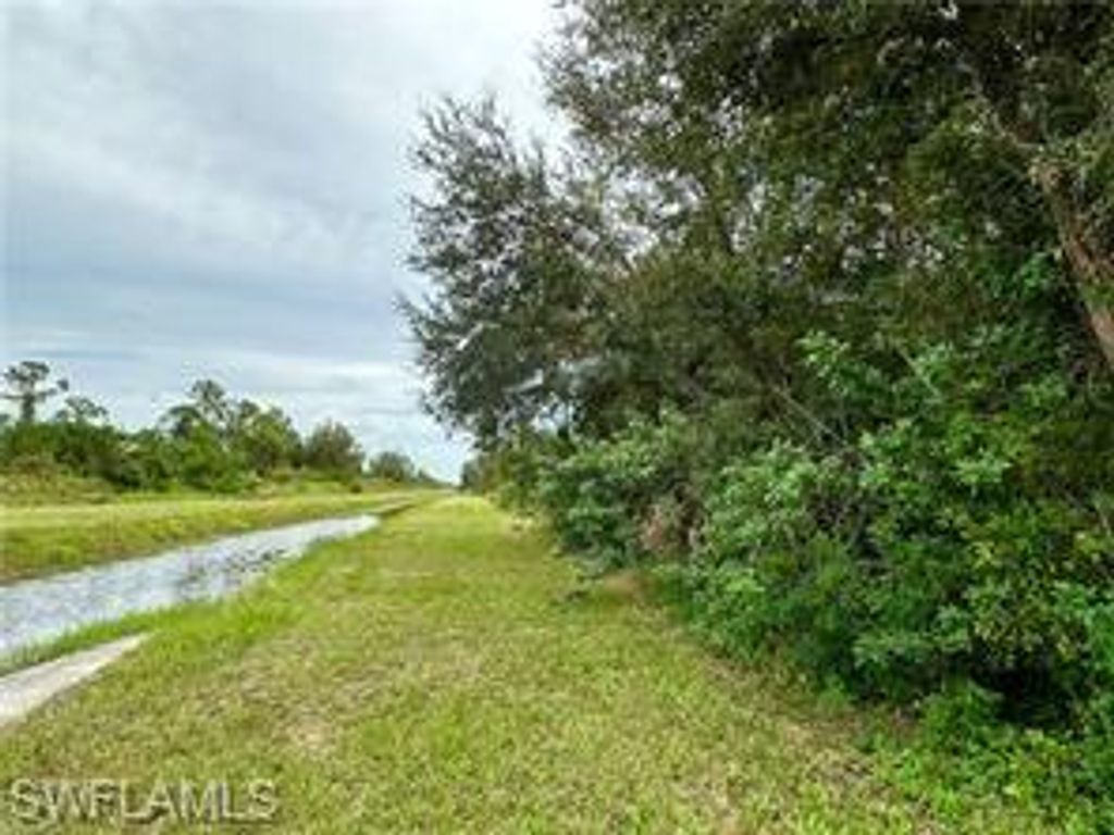 15041 Cemetery RD, FORT MYERS, FL 33905 — photo 2
