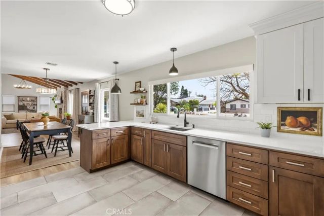 4935 Maureen Lane, Moorpark, CA 93021