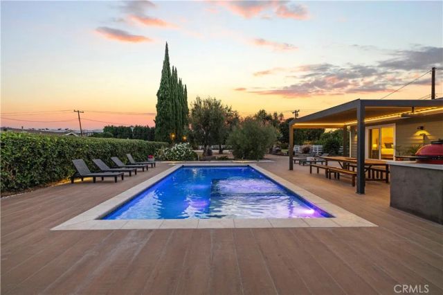 4935 Maureen Lane, Moorpark, CA 93021