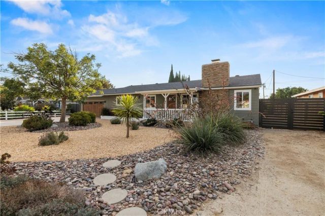 4935 Maureen Lane, Moorpark, CA 93021