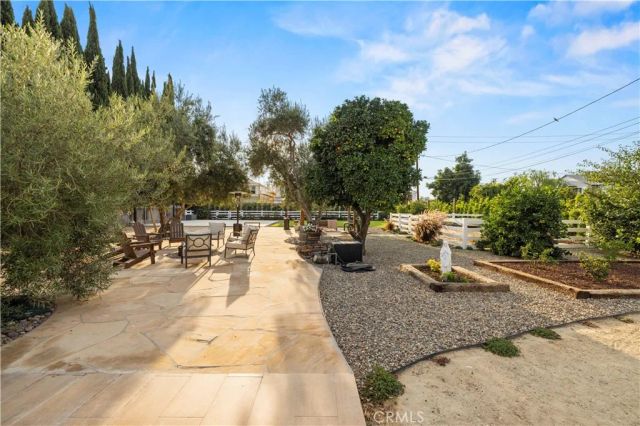 4935 Maureen Lane, Moorpark, CA 93021