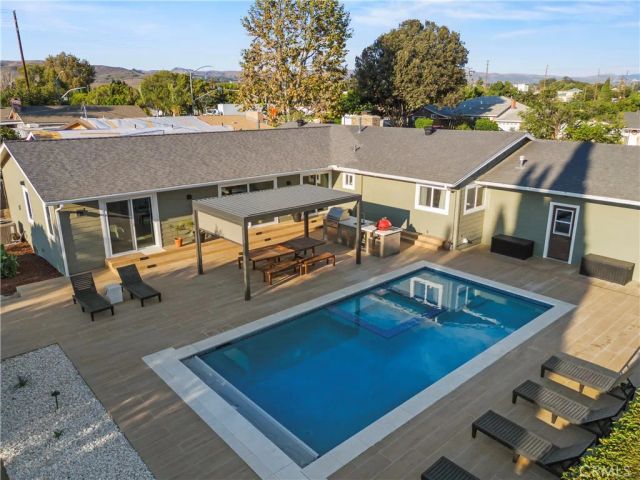 4935 Maureen Lane, Moorpark, CA 93021