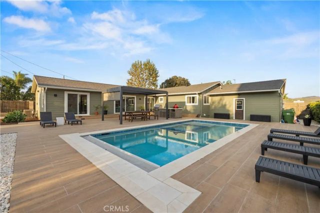 4935 Maureen Lane, Moorpark, CA 93021