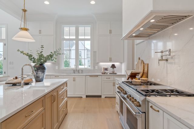 1627 Rosebrooke Dr, Brentwood, TN 37027