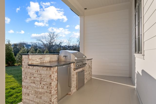 1627 Rosebrooke Dr, Brentwood, TN 37027