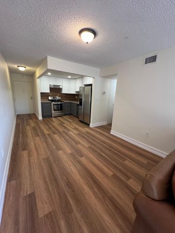 4304 NW 9th Ave 2-3B, Deerfield Beach, FL 33064