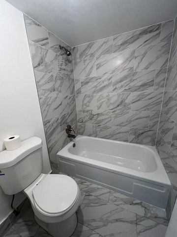 4304 NW 9th Ave 2-3B, Deerfield Beach, FL 33064