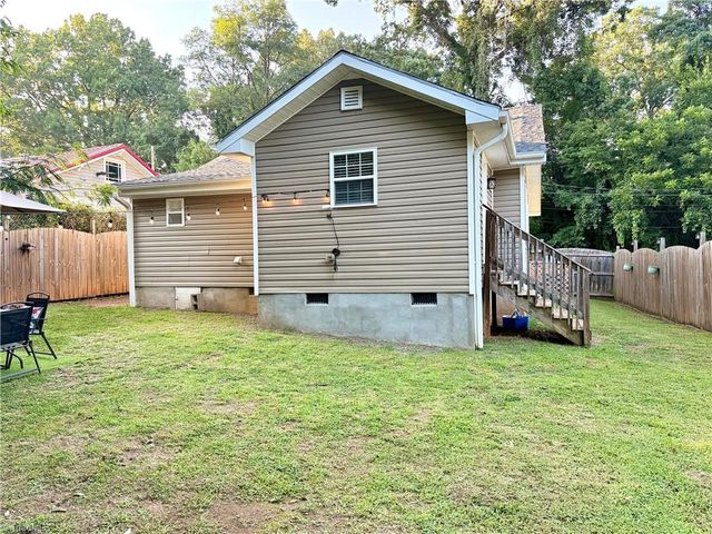 1208 Anderson Place, High Point, NC 27260