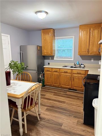 1208 Anderson Place, High Point, NC 27260