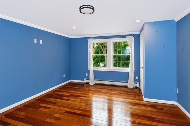 194 W Sutton Rd, Sutton, MA 01590