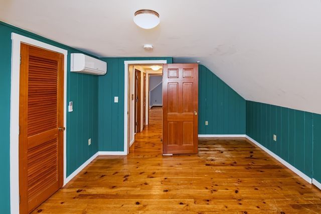 194 W Sutton Rd, Sutton, MA 01590
