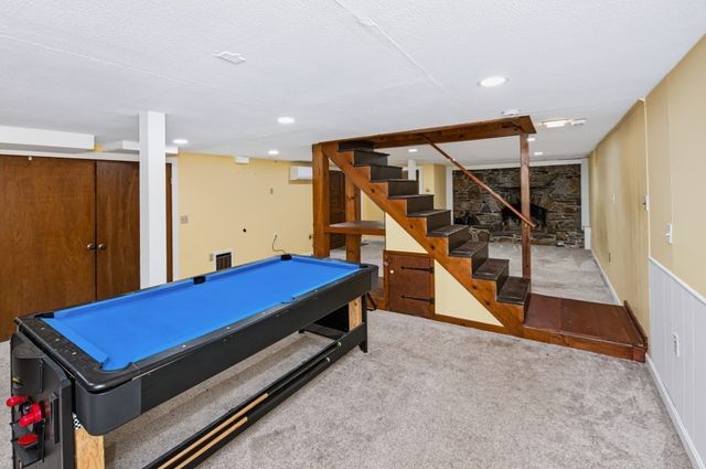 194 W Sutton Rd, Sutton, MA 01590