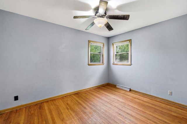 6706 N 54th STREET, Milwaukee, WI 53223