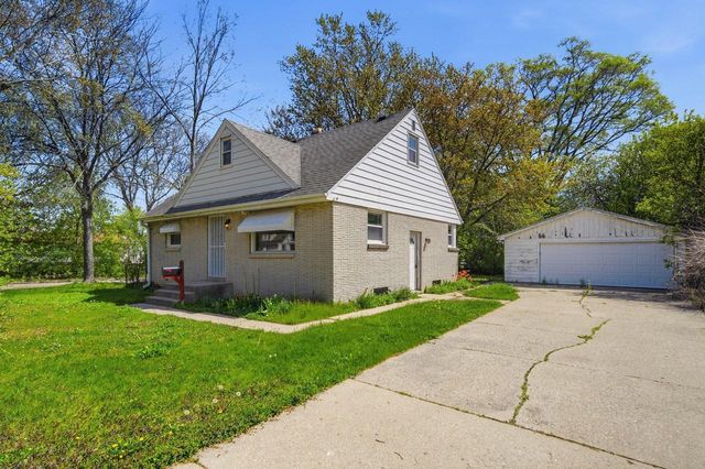6706 N 54th STREET, Milwaukee, WI 53223