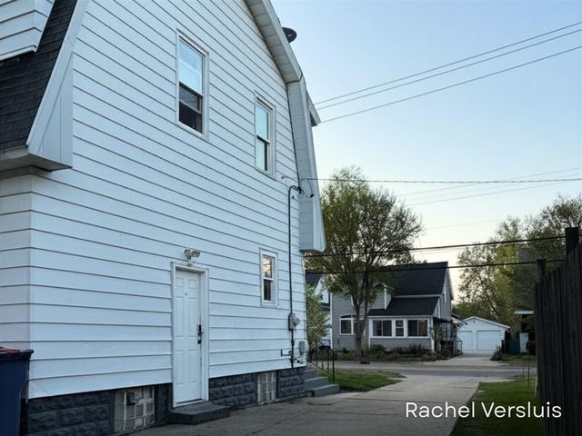 948 Richmond Street, Grand Rapids, MI 49504