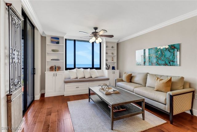 10851 Gulf Shore DR 502, Naples, FL 34108