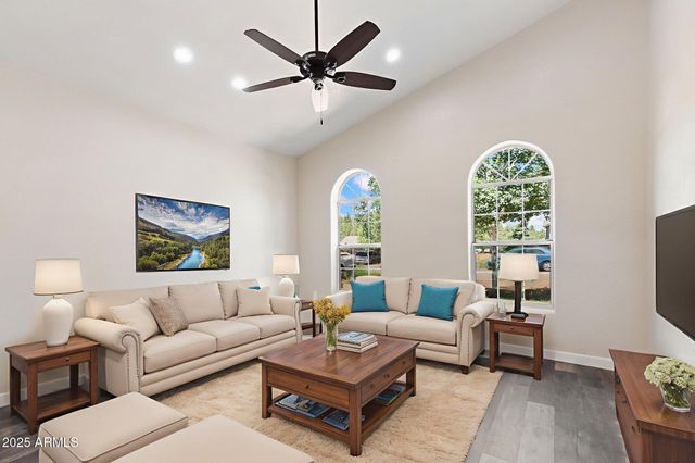 2155 E CHISHOLM Trail, Flagstaff, AZ 86005