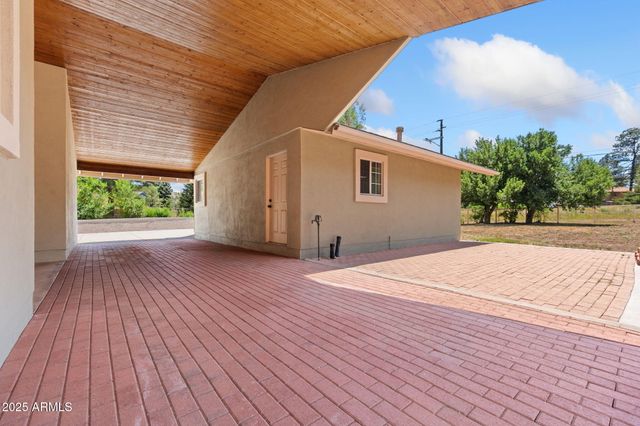 2155 E CHISHOLM Trail, Flagstaff, AZ 86005