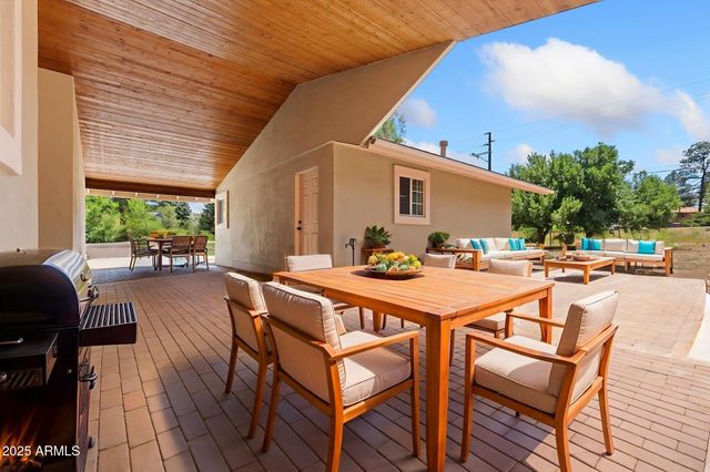 2155 E CHISHOLM Trail, Flagstaff, AZ 86005