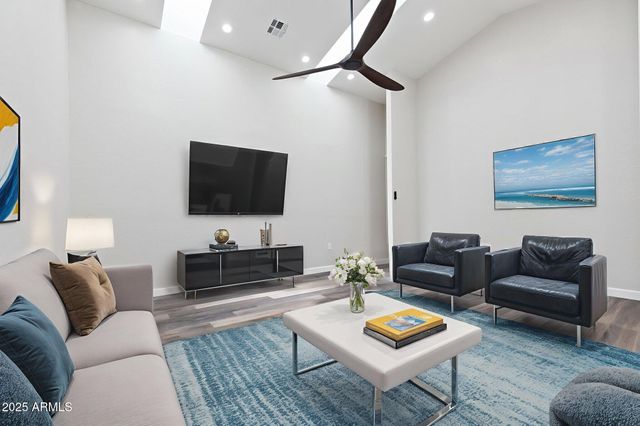 2155 E CHISHOLM Trail, Flagstaff, AZ 86005