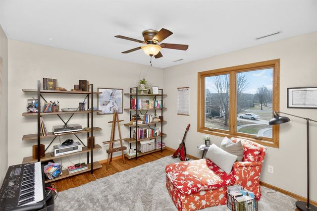 505 Poe Circle, Ames, IA 50014