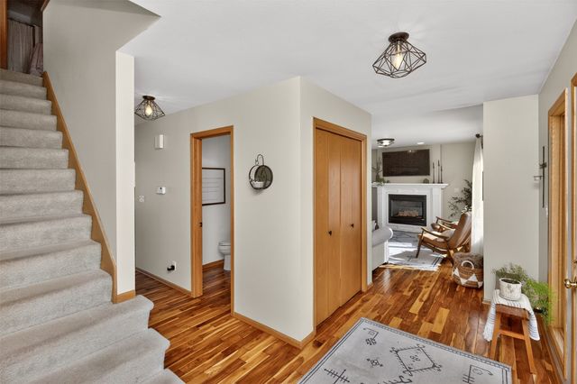 505 Poe Circle, Ames, IA 50014