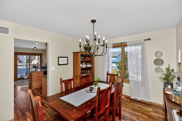 505 Poe Circle, Ames, IA 50014