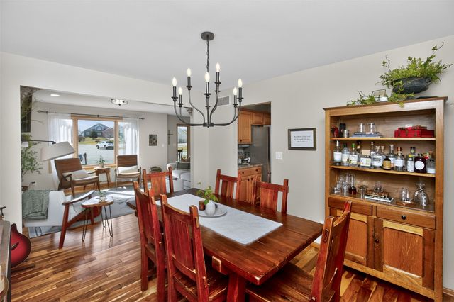 505 Poe Circle, Ames, IA 50014