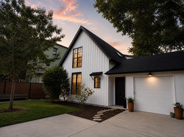 3102 Brinwood Ave, Austin, TX 78704