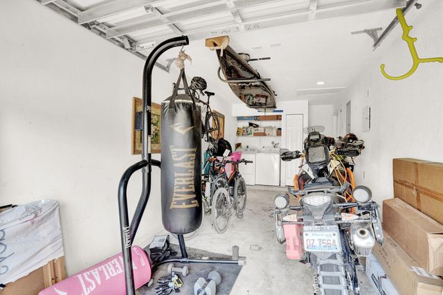 3484 Commodore Court, West Palm Beach, FL 33411