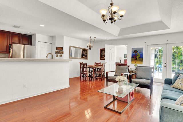 3484 Commodore Court, West Palm Beach, FL 33411