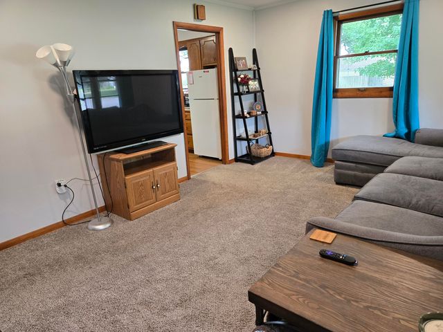 300 Cedar Street, Crown Point, IN 46307