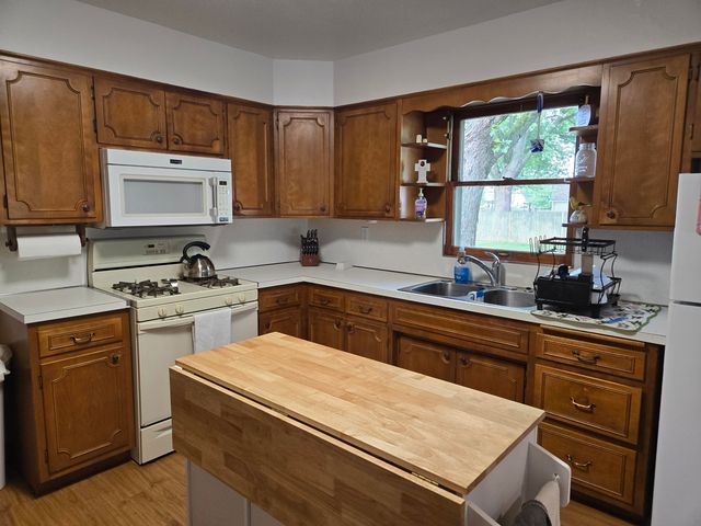300 Cedar Street, Crown Point, IN 46307