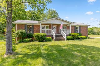 817 Fredricksburg Rd, Mount Juliet, TN 37122