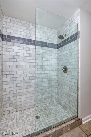 2619 Northview Road, Rocky River, OH 44116