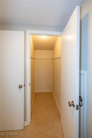 2619 Northview Road, Rocky River, OH 44116