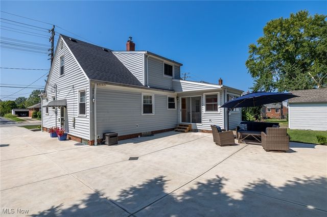 2619 Northview Road, Rocky River, OH 44116