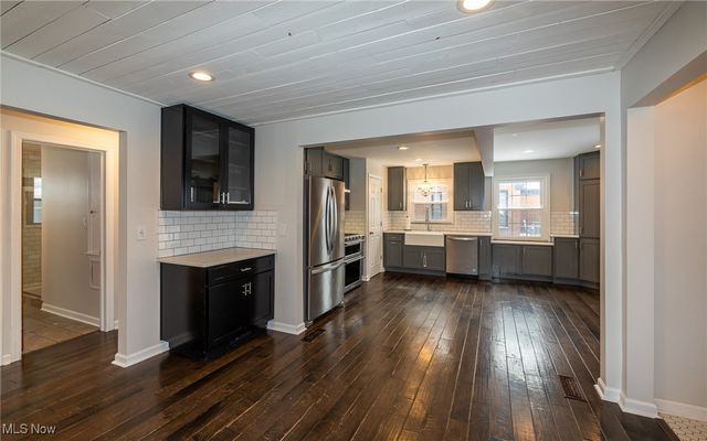 2619 Northview Road, Rocky River, OH 44116