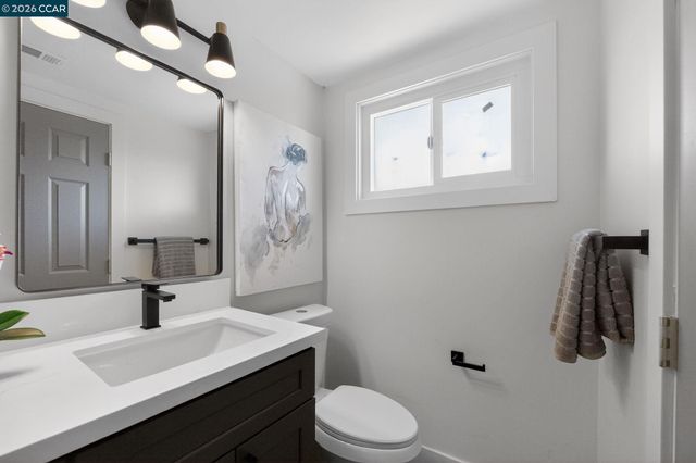 27891 Ormond Ave, Hayward, CA 94544