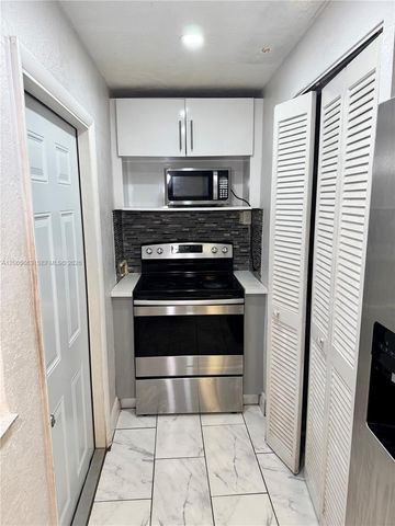 350 NW 58th Ave, Miami, FL 33126