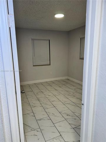 350 NW 58th Ave, Miami, FL 33126