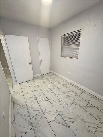 350 NW 58th Ave, Miami, FL 33126