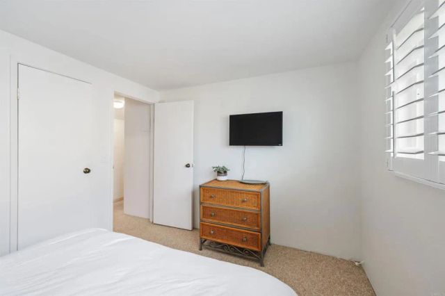 318 Juniper Avenue 10, Carlsbad, CA 92008