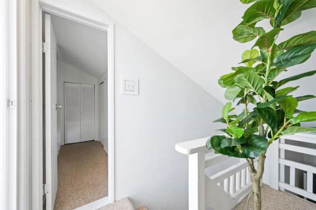 318 Juniper Avenue 10, Carlsbad, CA 92008