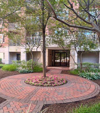 4811 N Olcott Avenue 314, Harwood Heights, IL 60706