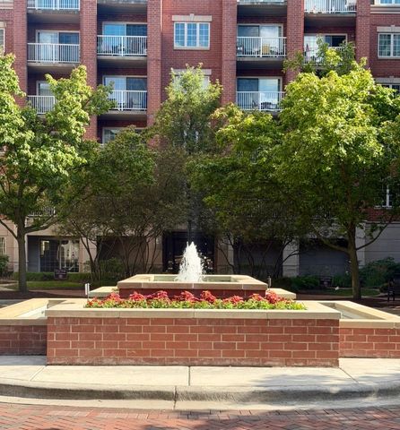 4811 N Olcott Avenue 314, Harwood Heights, IL 60706