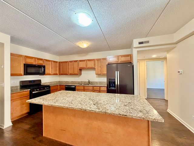 4811 N Olcott Avenue 314, Harwood Heights, IL 60706