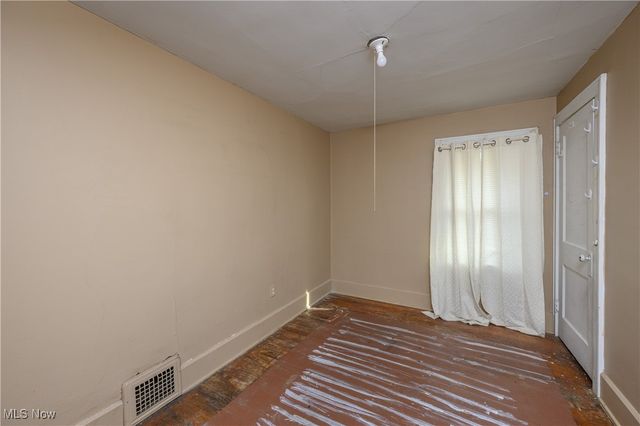 1629 Gibbs Avenue NE, Canton, OH 44705