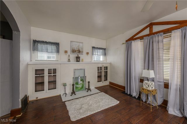 1629 Gibbs Avenue NE, Canton, OH 44705